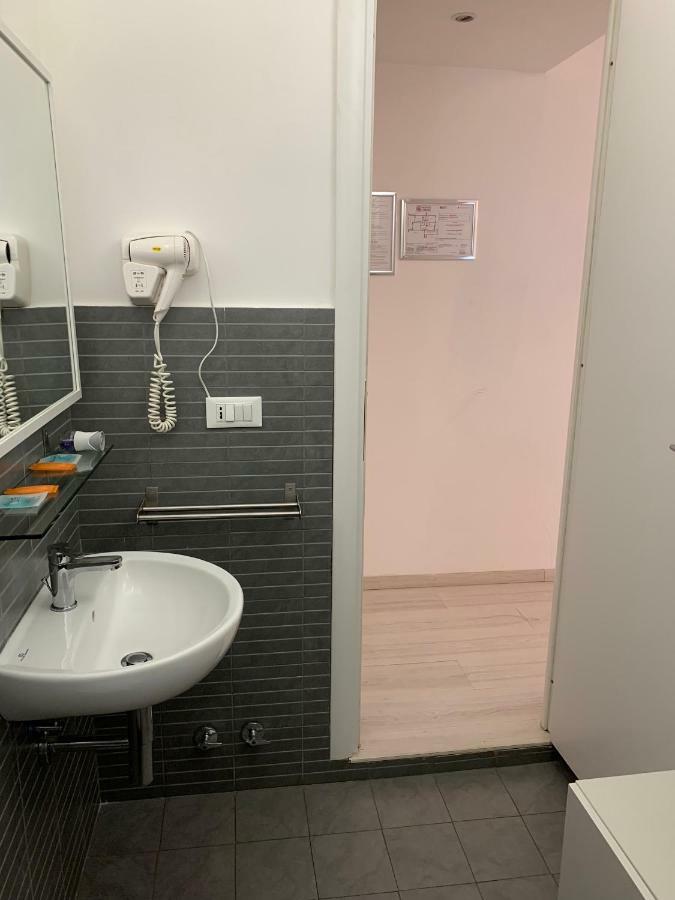 Tiburtina Suites, Roma Εξωτερικό φωτογραφία